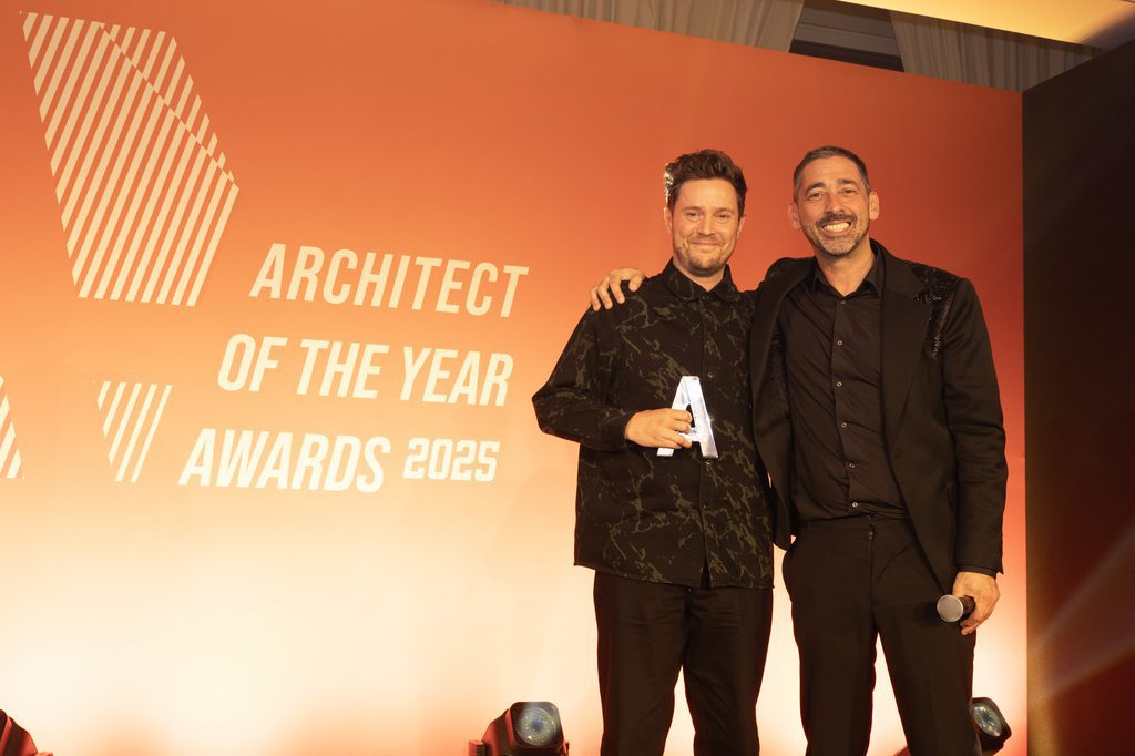 Photo by Chris Sharp